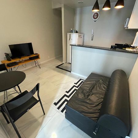 ריו דה ז'ניירו Lindo Apartamento Em Copacabana מראה חיצוני תמונה